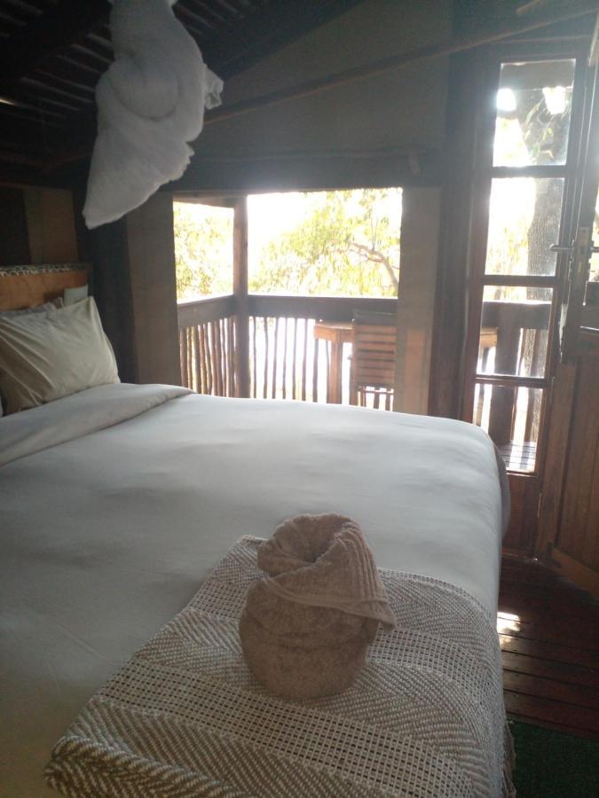 Nako Okavango Guesthouse Ntabis Esterno foto